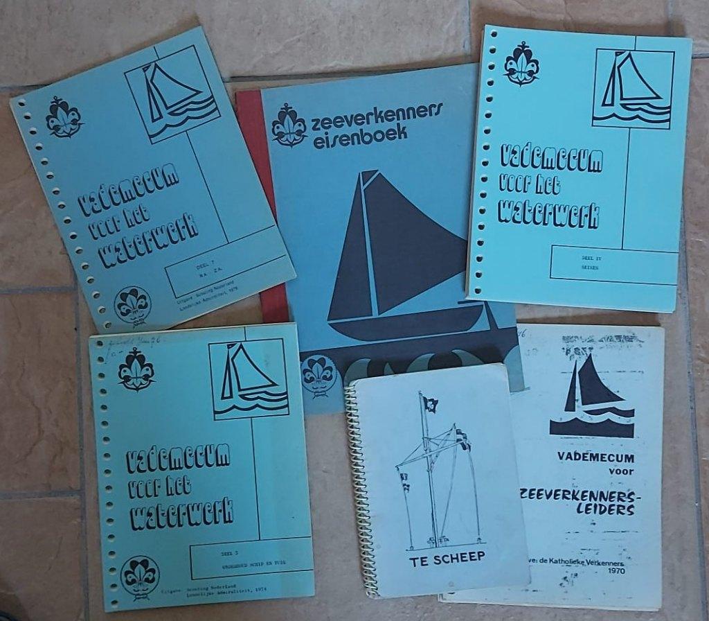 scouting instructieboeken-spelmappen Waterwerk/Zeeverkenners, Verzamelen, Scouting, Gebruikt, Boek of Tijdschrift, Ophalen of Verzenden