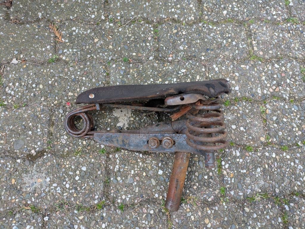 Lepper Zadel Leren Zadel Brommerzadel Fietszadel, Ophalen of Verzenden, Zadel