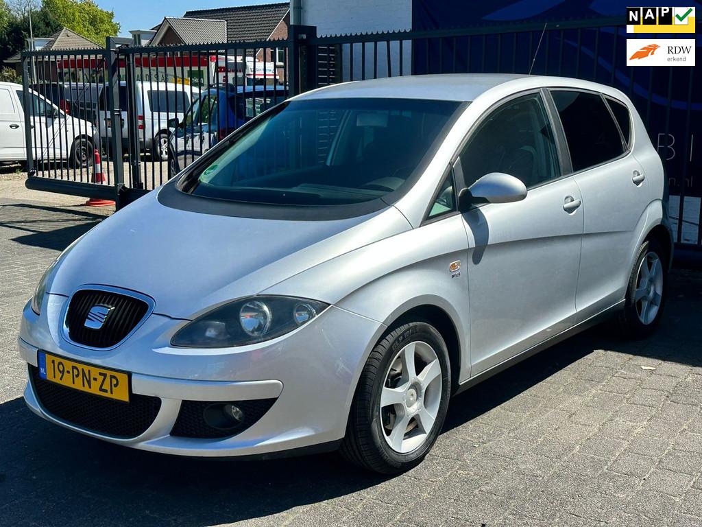 Seat Altea 2.0 FSI Stylance / CRUISE CONTROL / TREKHAAK / NA, Auto's, Seat, Voorwielaandrijving, Gebruikt, Parkeersensor, Origineel Nederlands