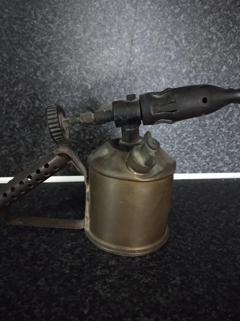 Verf afbrander Sievert., Ophalen