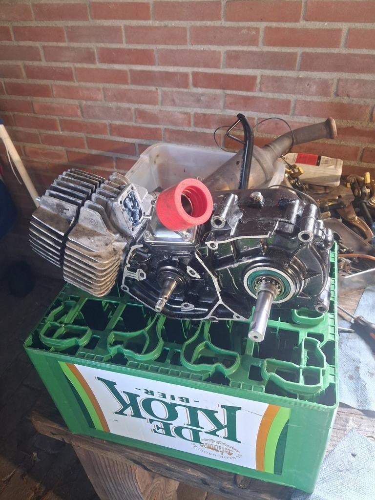 Tomos blok carterinlaat, Fietsen en Brommers, Ophalen