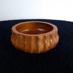 Vintage handgesneden teak houten schaaltje jaren 70, Gebruikt, Rond, Ophalen of Verzenden, X