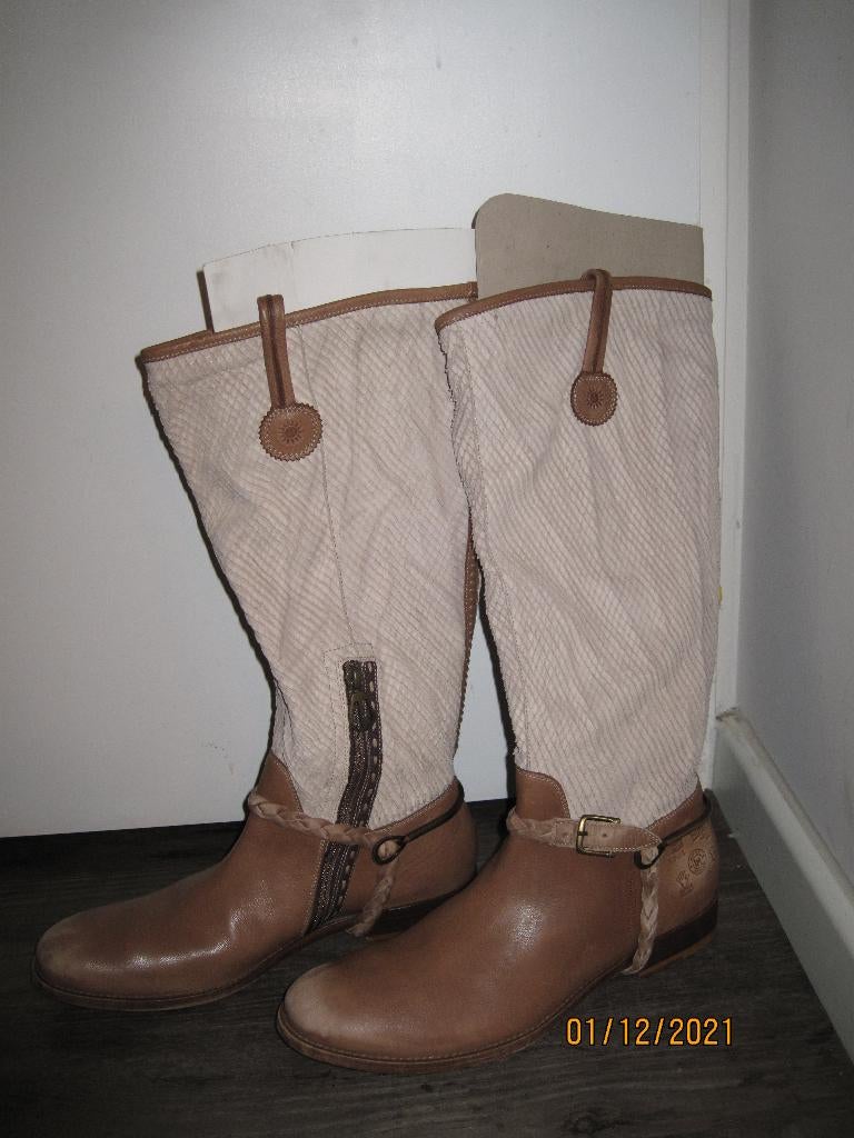 *** NIEUW *** La Martina bruin met beige laarzen maat 41, Kleding | Dames, Schoenen, Hoge laarzen, Bruin, Nieuw, Ophalen of Verzenden