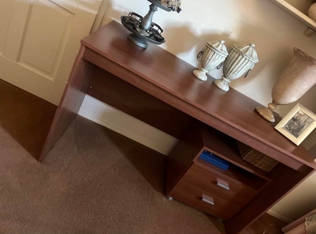 Houten bureau met lade kastje, Huis en Inrichting, Bureaus, Ophalen, Gebruikt, Bruin, Bureau-kast combinatie