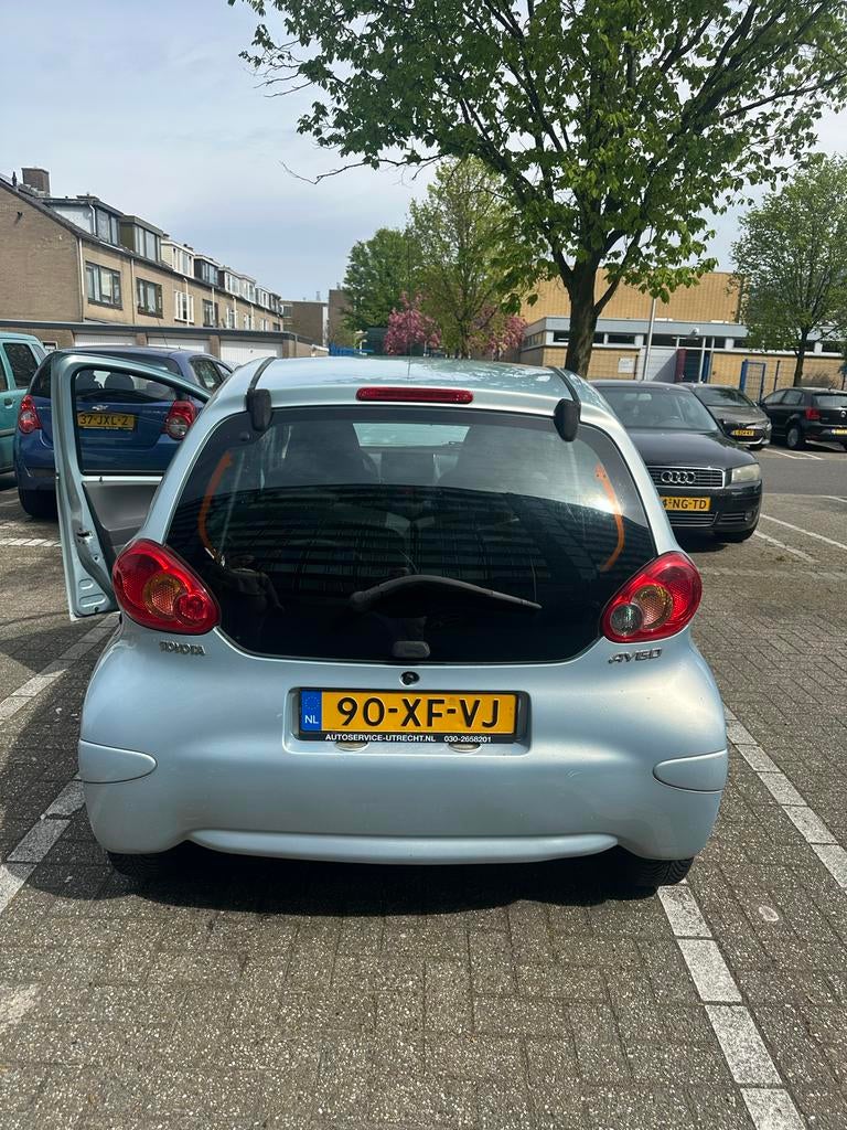 Toyota Aygo 1.0 12V Vvt-i 5DRS 2007 Blauw, Auto's, Toyota, Particulier, Aygo, Apple Carplay, Bluetooth, USB, Benzine, A, Hatchback