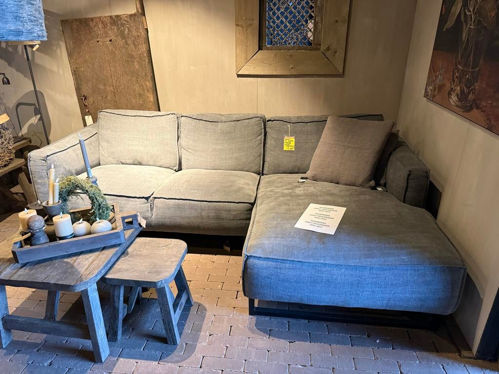 Comfortabel grijs lounge bankstel met chaise longue, Ophalen, 250 tot 300 cm, Gebruikt, 100 tot 125 cm