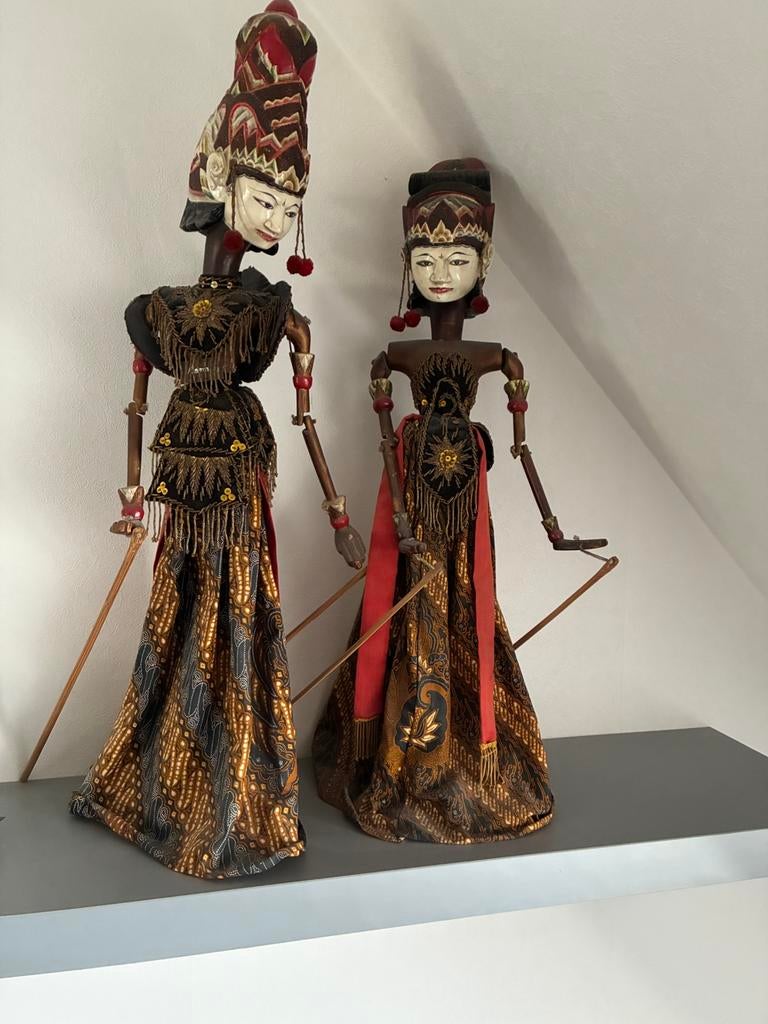 2 prachtige wajangpoppen, Antiek en Kunst, Kunst | Niet-Westerse kunst, Ophalen