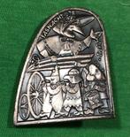 Broche Fasnacht 78, Ophalen of Verzenden, Zo goed als nieuw, Transport