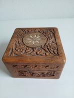 Houten sieradenkistje uit Nepal met de hand gesneden afmetin, Ophalen of Verzenden