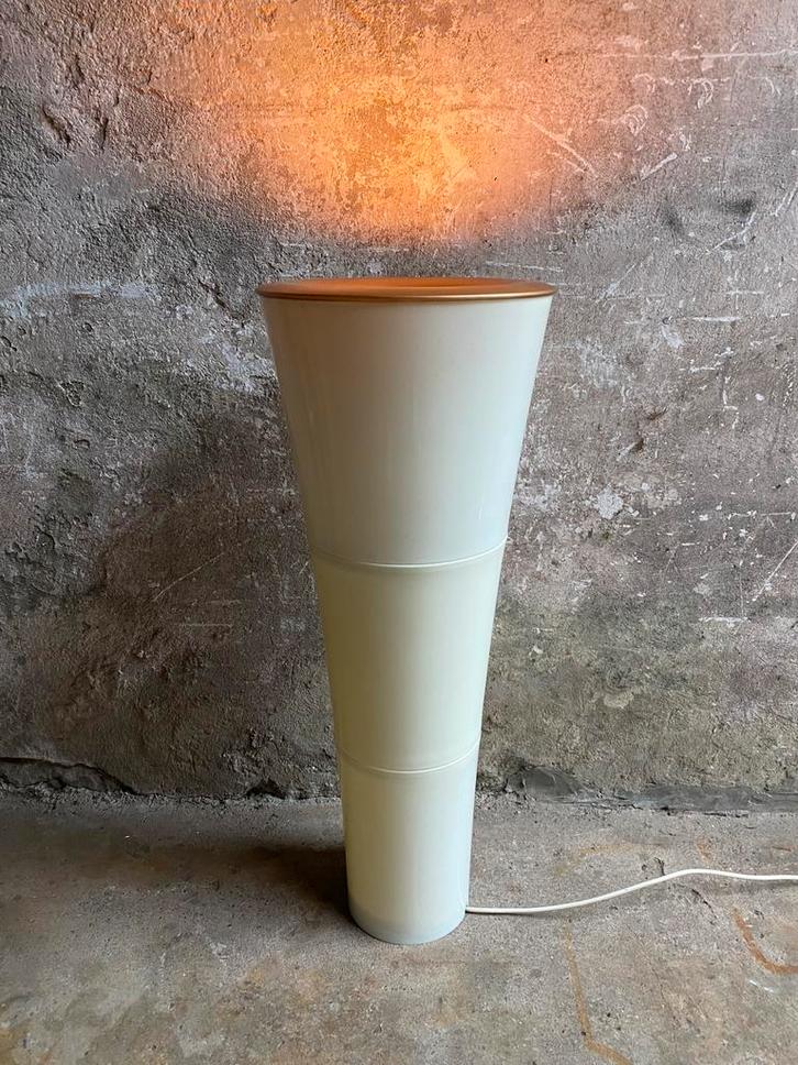 Ikea jaren 90 vloerlamp Flackla, Huis en Inrichting, Lampen | Vloerlampen, Gebruikt, Minder dan 100 cm, Kunststof, Ophalen of Verzenden