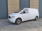 Mercedes Vito Bestel 109 CDI 320 Amigo export, Auto's, Bestelauto's, Gebruikt, 4 cilinders, 2000 kg, Euro 4