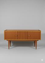 Vintage mid century lowboard | platenspelermeubel, Ophalen, 25 tot 50 cm, 50 tot 100 cm