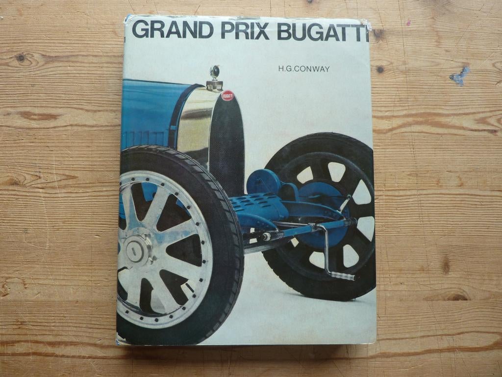 Grand Prix Bugatti, Boeken, Gelezen, Conway, Ophalen of Verzenden, Overige merken