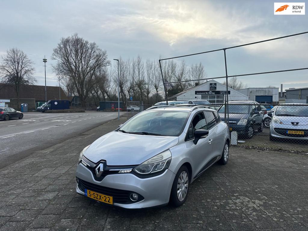 Renault Clio Estate 1.5 dCi Camera Xenon, Auto's, Euro 5, Gebruikt, 4 cilinders, 1096 kg