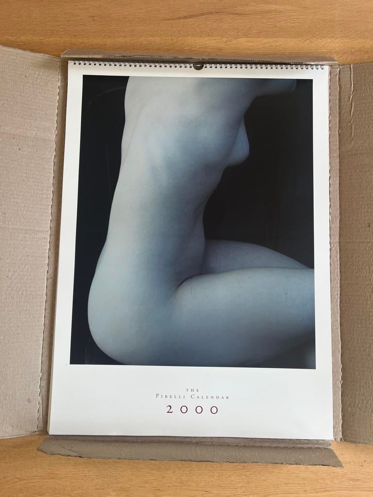 Pirelli Kalender 2000 Annie Leibowitz Boxed, Diversen, Kalenders, Ophalen of Verzenden, Maandkalender