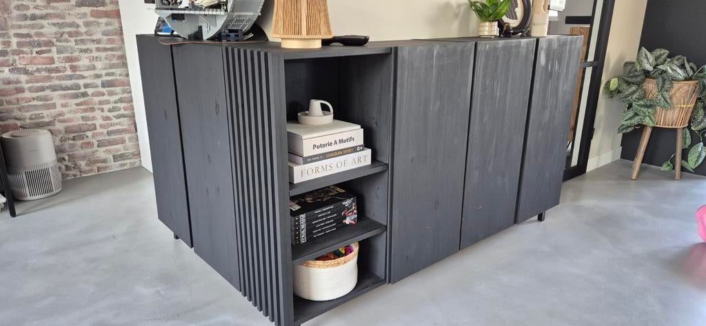 Ikea Ivar hoek dressoir, mat zwart, Huis en Inrichting, Kasten | Dressoirs, Zo goed als nieuw, 150 tot 200 cm, 25 tot 50 cm, Met deur(en)