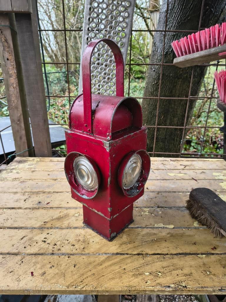 Antieke rode stormlamp - Vintage wegwerkers zelamp, Antiek en Kunst, Antiek | Lampen, Ophalen of Verzenden