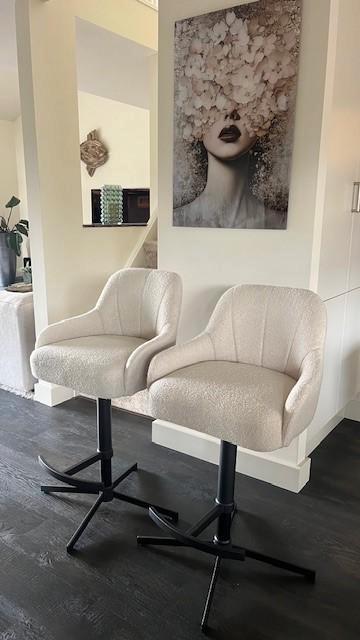 Barkrukken 'Samer' 2 - licht beige teddy - NIEUW! (Zitmaxx), Huis en Inrichting, Barkrukken, Zo goed als nieuw, 60 tot 90 cm, Metaal