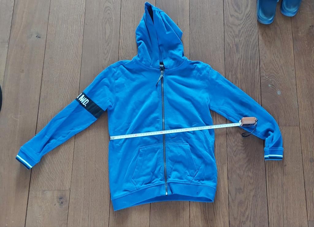 Vest (Merk Mitch,  blauw van kleur,  maat 158), Kinderen en Baby's, Kinderkleding | Maat 158, Ophalen of Verzenden, Zo goed als nieuw