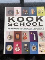 Kookschool - 500 Recepten Stap voor Stap, Boeken, Vegetarisch, Voorgerechten en Soepen, Ophalen of Verzenden, Zo goed als nieuw