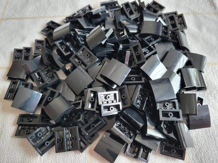 100 nieuwe zwarte Lego plaatjes met boog 2 x 2 x 2/3, Kinderen en Baby's, Speelgoed | Duplo en Lego, Nieuw, Lego, Losse stenen
