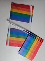 8 Papieren regenboog vlaggen, Diversen, Vlaggen en Wimpels, Ophalen