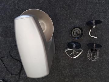 Keukenmachine compleet als nieuw! beschikbaar voor biedingen