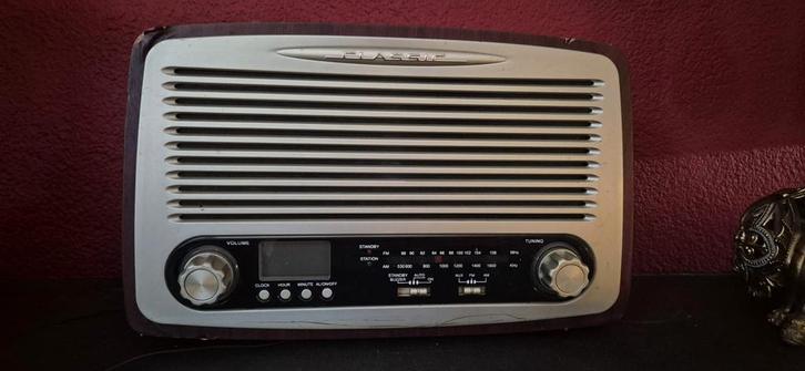 Retro Radio - Klassiek Design - Axxion, Antiek en Kunst, Antiek | Tv's en Audio, Ophalen of Verzenden