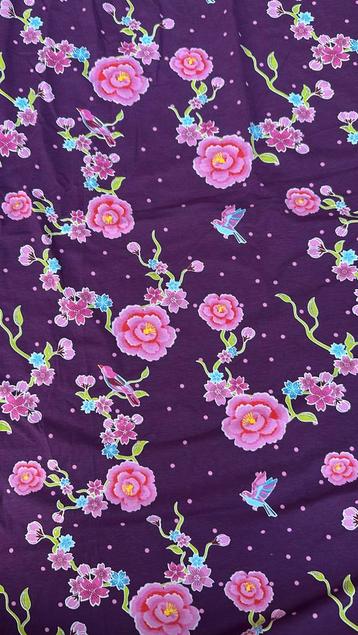 Boillllillly flowers tricot beschikbaar voor biedingen