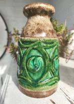 Vintage vaasje Strehla  Oost-Duitsland groen/bruin glazuur, Ophalen of Verzenden