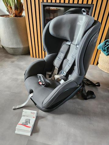 Römer Trifix 2 i-Size Storm Grey

 beschikbaar voor biedingen