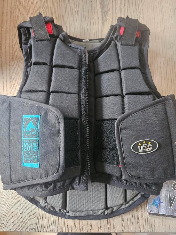 Bodyprotector kind level 3, Dieren en Toebehoren, Paardrijkleding, Schoeisel, Ophalen of Verzenden