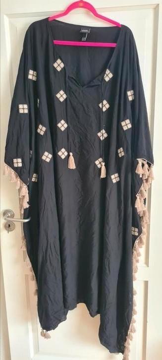 Prachtige geborduurde kaftan jurk ULLA POPKEN 50/52/54🌴 beschikbaar voor biedingen