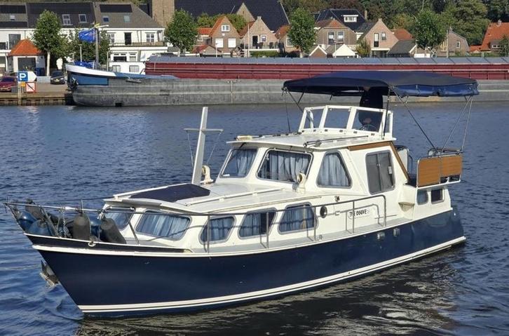 BEJA Motorkruiser 950 AK, Watersport en Boten, Motorboten en Motorjachten, Gebruikt, Staal, 9 tot 12 meter, Diesel, Binnenboordmotor