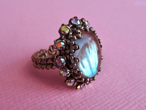 jwg Vintage 50s glas opaal maansteen aurora borealis ring, Sieraden, Tassen en Uiterlijk, Antieke sieraden, Ring, Overige materialen