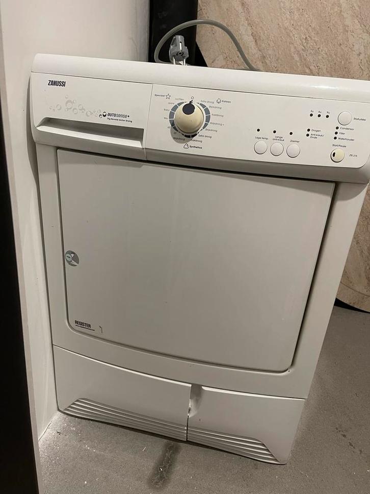 Zanussi Condensdroger, Witgoed en Apparatuur, Wasdrogers, Zo goed als nieuw, Condens, Voorlader, 6 tot 8 kg, 85 tot 90 cm, Anti-kreukfase