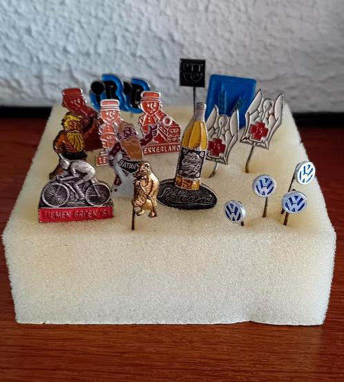 Vintage speldjes, Verzamelen, Speldjes, Pins en Buttons, Gebruikt, Ophalen of Verzenden
