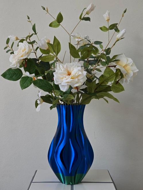 3d geprinte vaas, Huis en Inrichting, Woonaccessoires | Vazen, Zo goed als nieuw, Blauw, Minder dan 50 cm, Kunststof, Ophalen of Verzenden