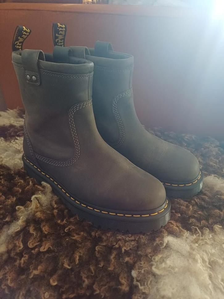 Dr. Martens boots maat 42 -  Als nieuw!, Kleding | Heren, Schoenen, Nieuw, Boots, Zwart, Ophalen of Verzenden