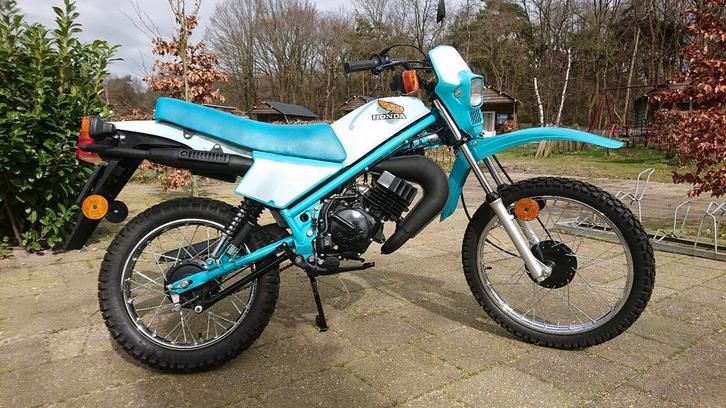Honda mt 5, Fietsen en Brommers, Brommers | Crossbrommers, Zo goed als nieuw, Overige merken, Ophalen