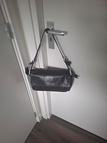 Genuine Leather Arcadia schoudertas Zwart  beschikbaar voor biedingen
