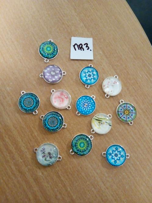13 tussen stukken met cabochon samen, Hobby en Vrije tijd, Kralen en Sieraden maken, Nieuw, Ophalen of Verzenden