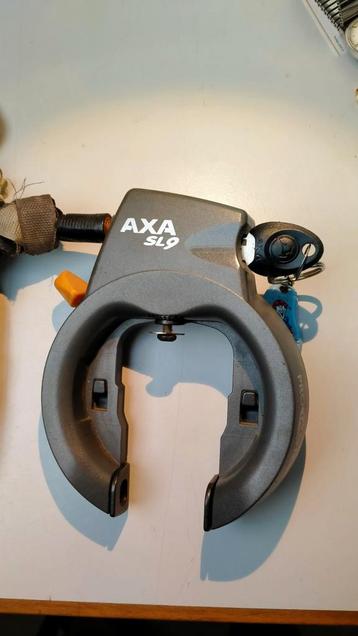 AXA SL9 Fietsslot met Ketting & Sleutel beschikbaar voor biedingen