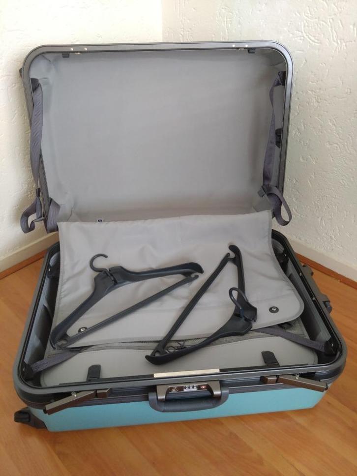 Proteca Deluxe Ruime koffer cyaan met klerenhangers, Sieraden, Tassen en Uiterlijk, Koffers, Zo goed als nieuw, Hard kunststof