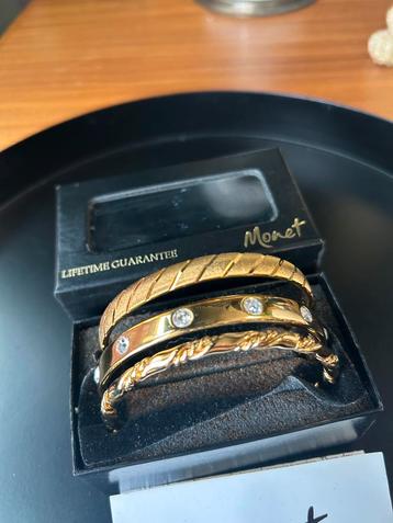  Vintage Monet armbanden set – in originele verpakking  beschikbaar voor biedingen