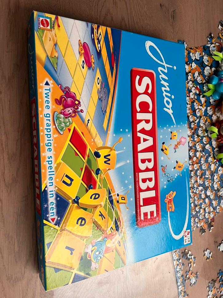 Schrabble junior, Kinderen en Baby's, Speelgoed | Educatief en Creatief, Zo goed als nieuw, Ophalen of Verzenden