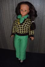 Mooie Vintage Bella Cathie pop, Verzamelen, Poppen, Ophalen of Verzenden, Gebruikt, Pop