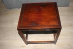 Antiek Chinees tafeltje vervaardigd uit rozenhout rosewood, Ophalen of Verzenden