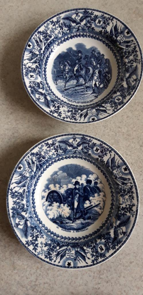 te koop 2 schitterende blauwe antieke NAPOLEON wandborden, Antiek en Kunst, Antiek | Wandborden en Tegels, Ophalen of Verzenden