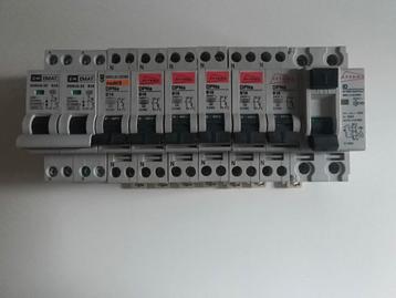 Aardlekschakelaar 40 fornuisgroep & installatieautomaten B16 beschikbaar voor biedingen